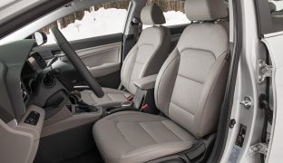 Hyundai Elantra 2019